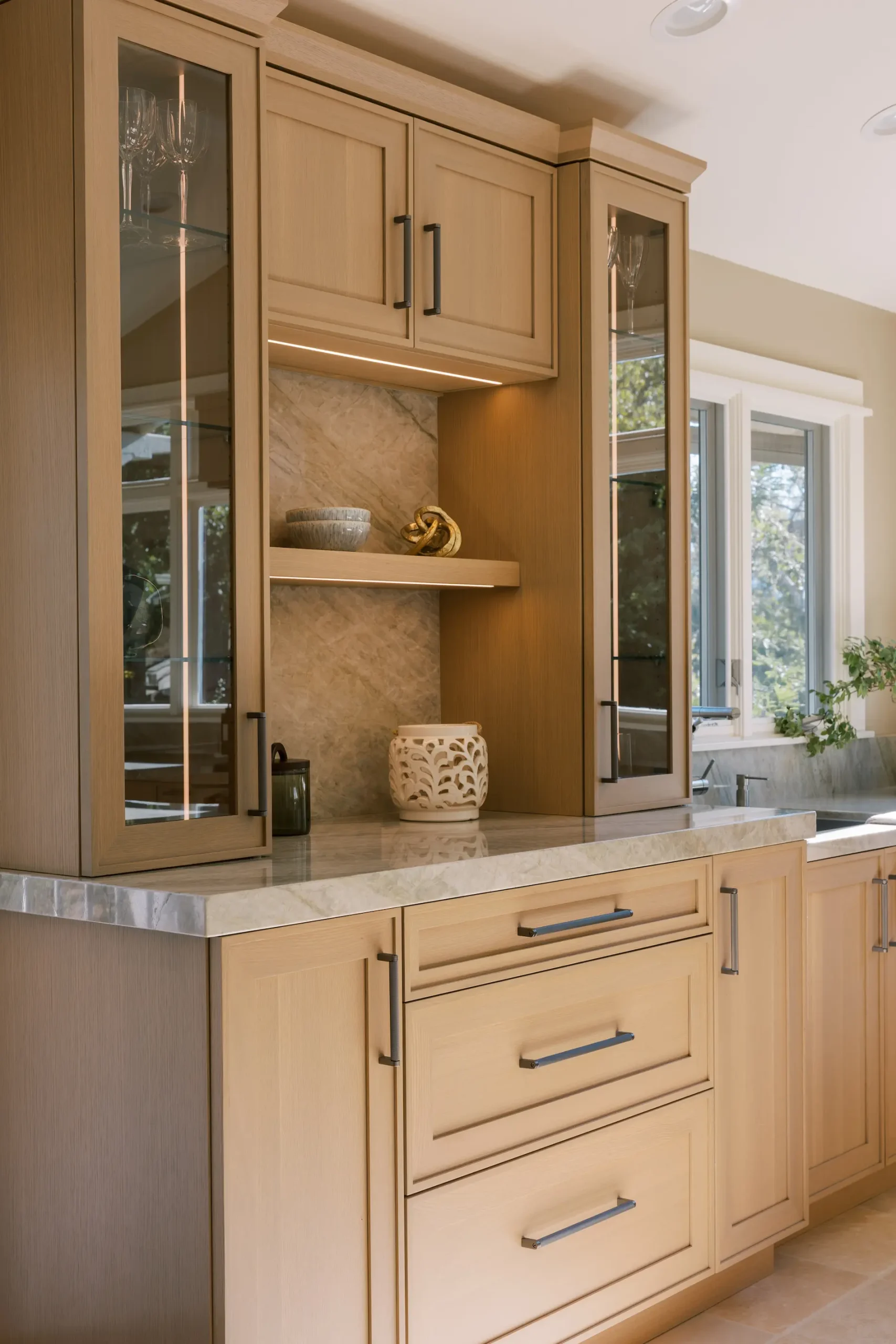 Light-Filled Elegance, interior detail