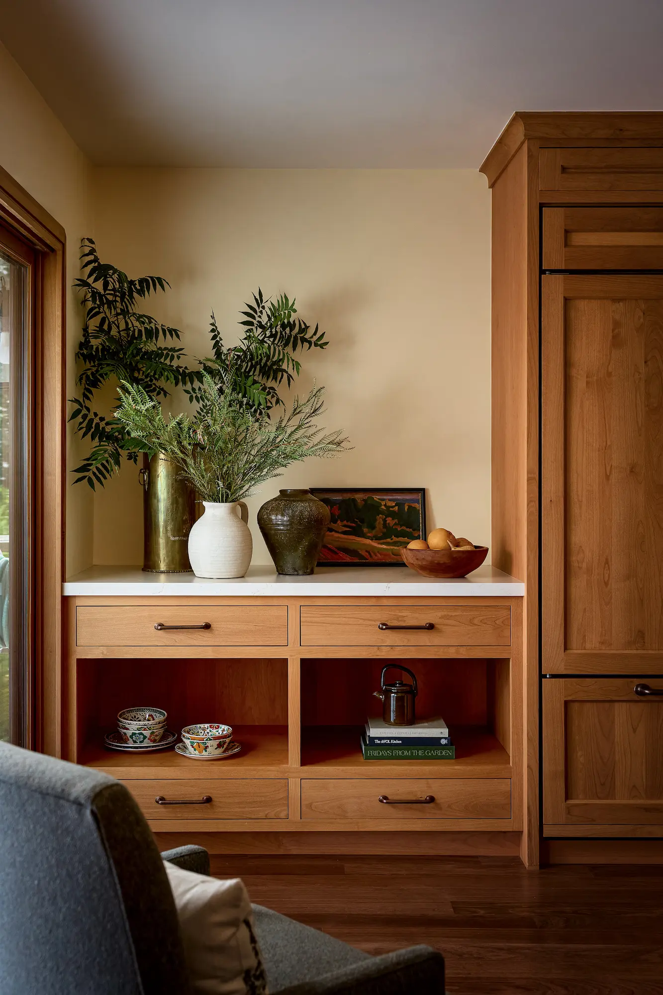 Warm Artisan Glow, interior detail