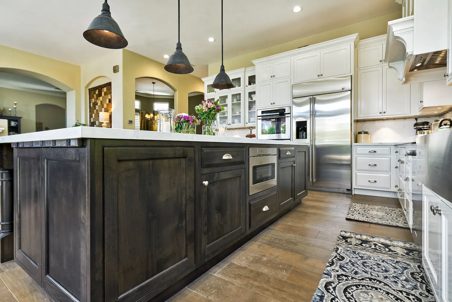 Timeless White Retreat, interior detail