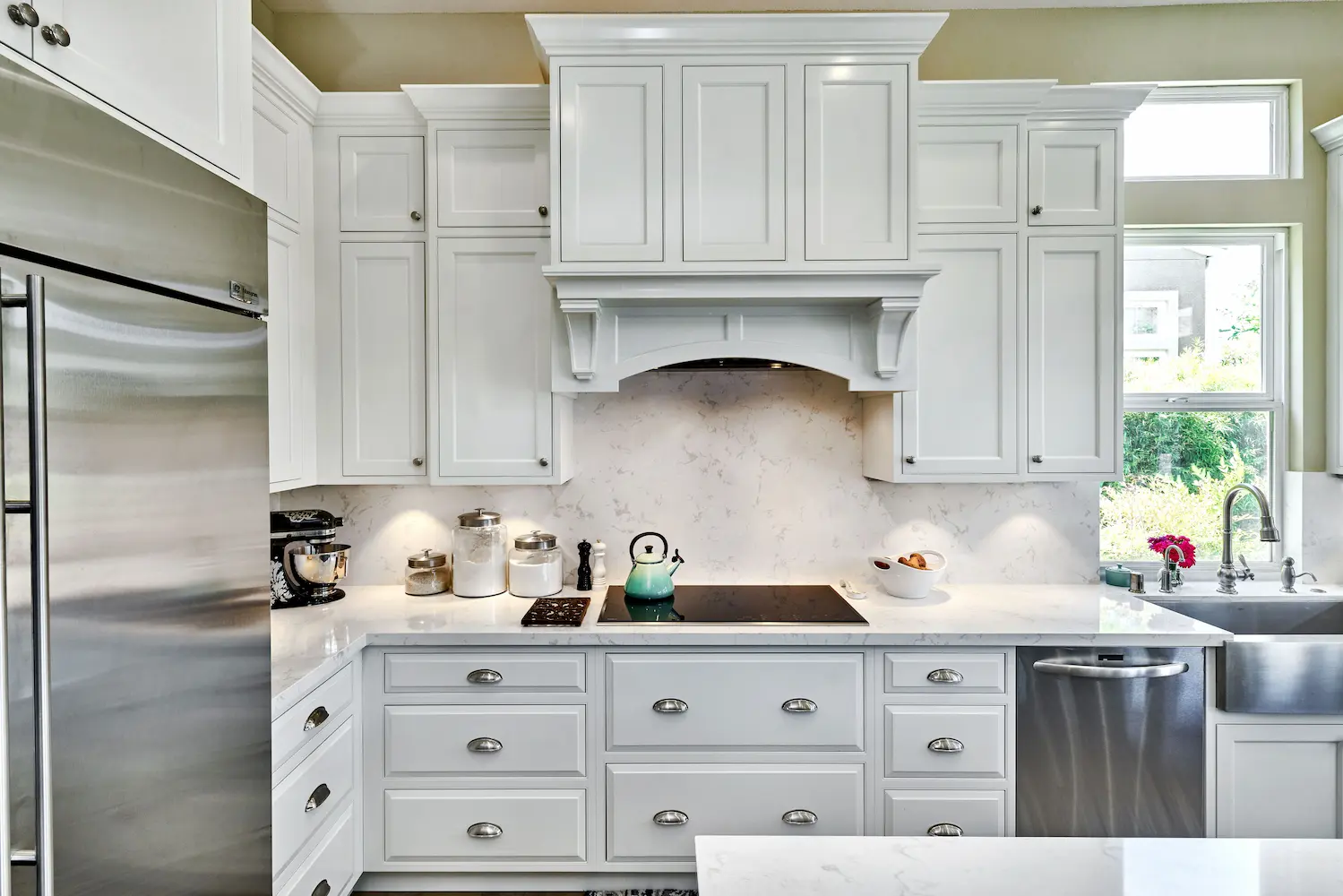 Timeless White Retreat, interior detail