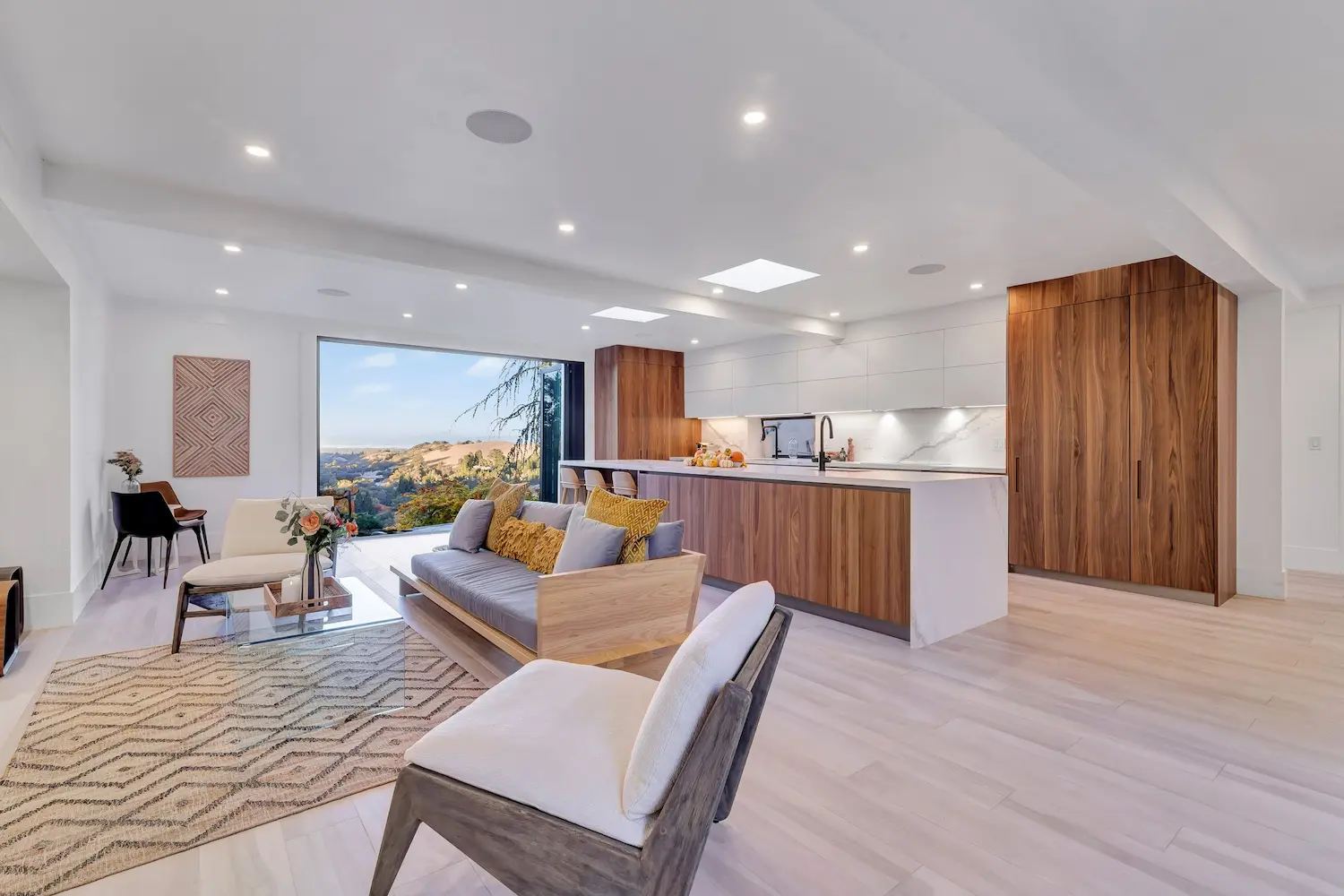 Serene Walnut Oasis, interior detail