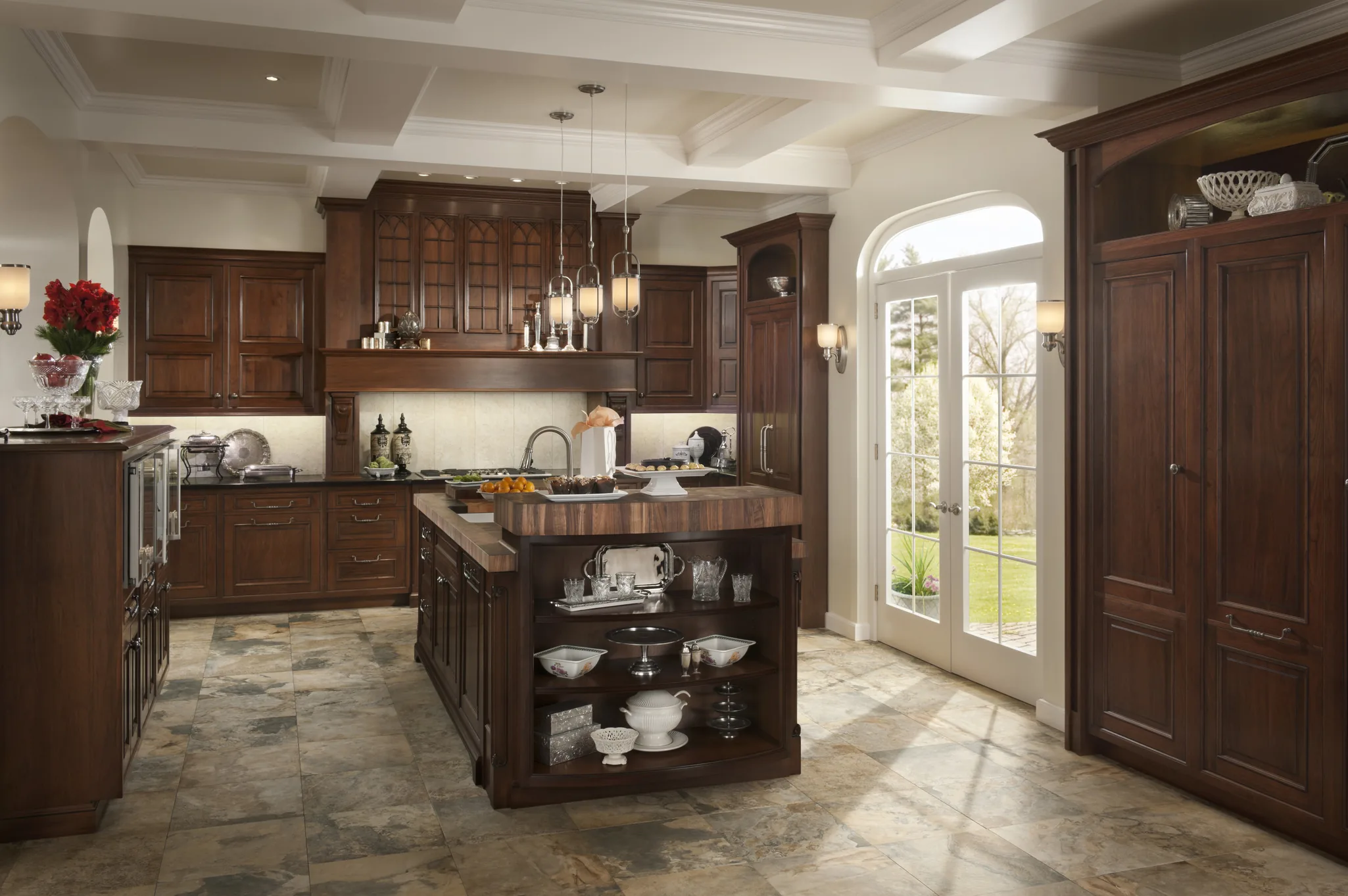Traditional cherry Wood-Mode kitchen with a furniture-style island